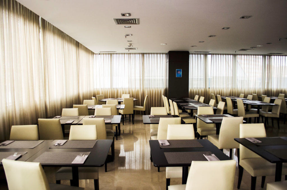 Lcb Hotel Фуэнлабрада Экстерьер фото
